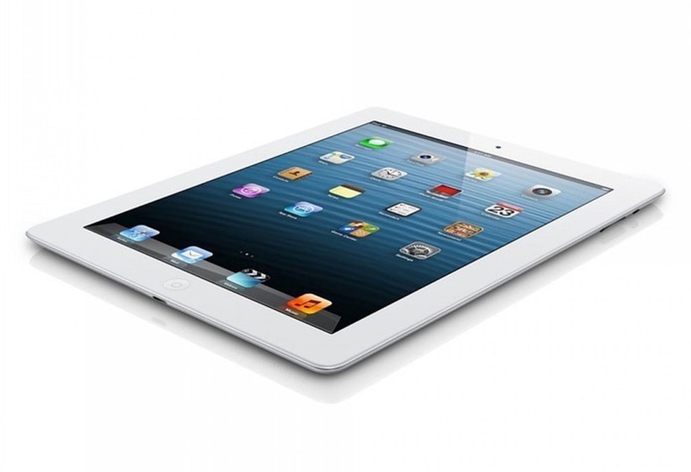 iPad 4 traz design mais antigo e robusto, além de apresentar preço mais baixo (Foto: Divulgação/Apple) — Foto: TechTudo