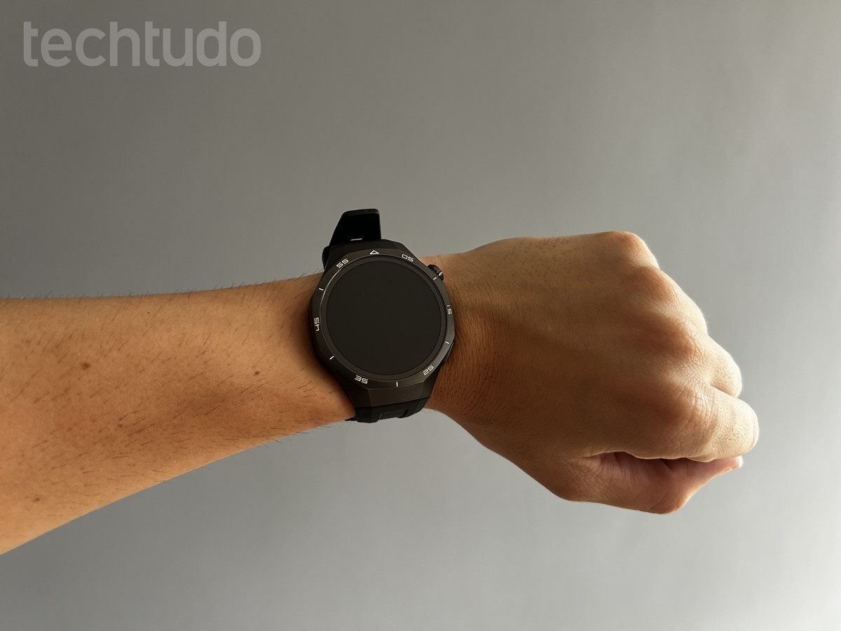 Huawei GT 5 Pro impressiona pela bateria e recursos de saúde; veja review