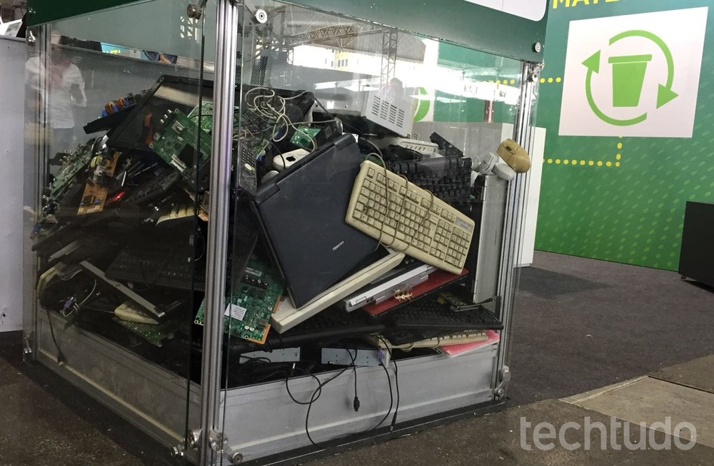O que é lixo eletrônico? Veja dicas de descarte e reciclagem no Brasil