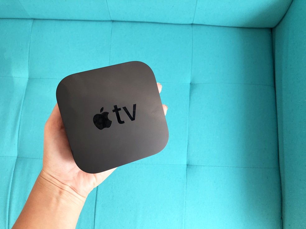 TV box da Apple se destaca pelo sistema fluido e design discreto — Foto: Anna Kellen Bull/TechTudo