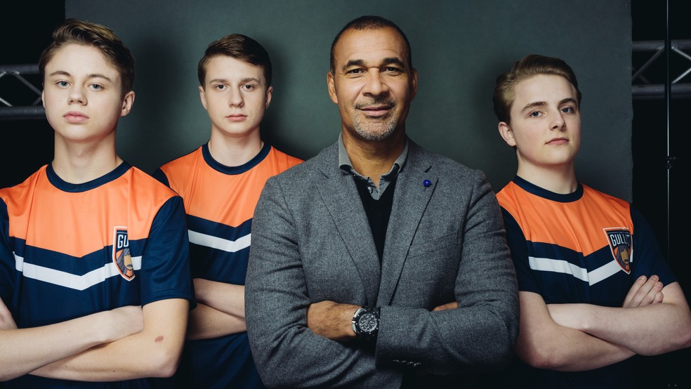 Gullit é um dos mais veteranos da lista; entrada nos esports foi uma das primeiras — Foto: Reprodução/Twitter