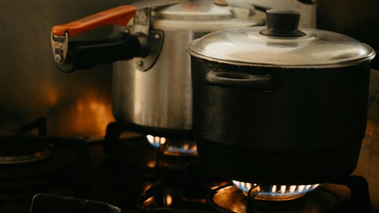 5 sinais de que a panela de pressão vai EXPLODIR; saiba como evitar