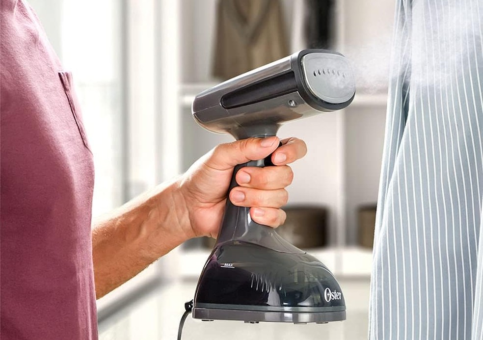 Vale a pena comprar um vaporizador de roupas? Veja os prós e contras do produto — Foto: Divulgação/Oster