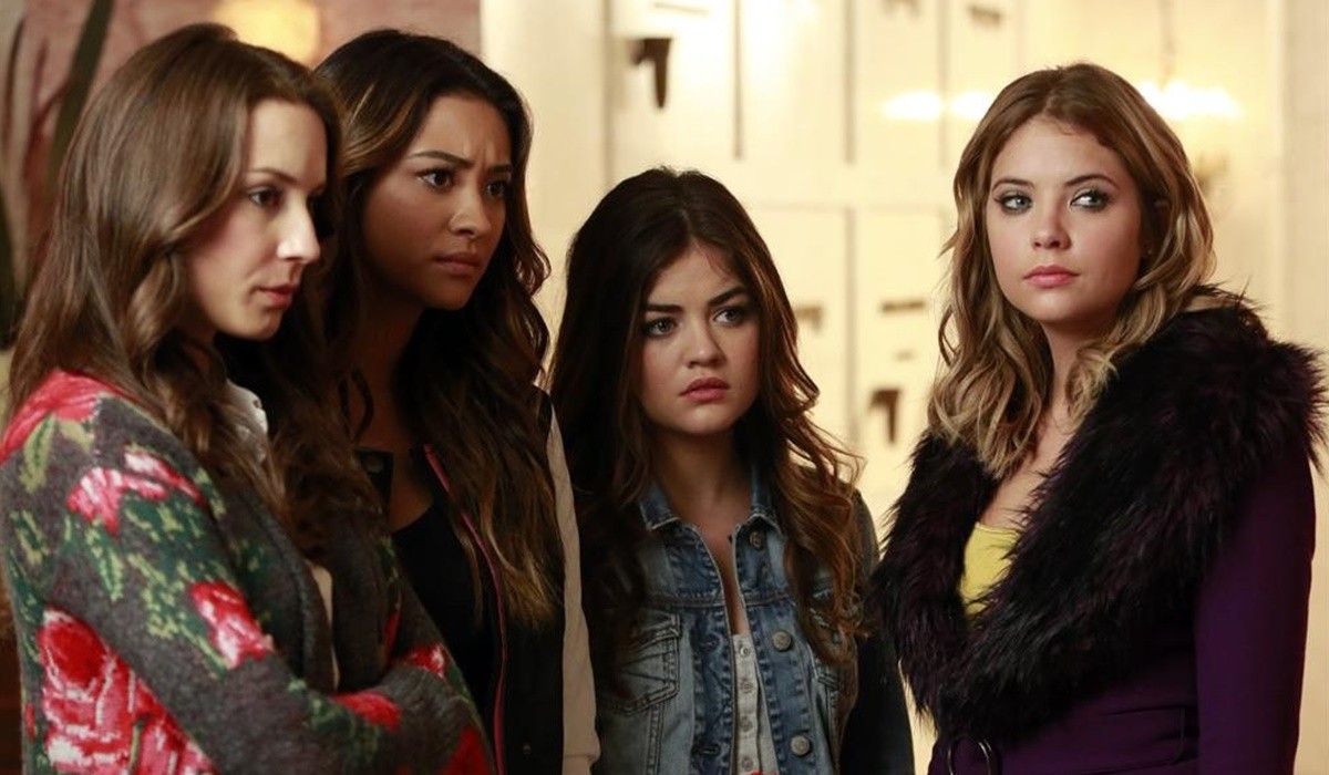 Onde assistir a Pretty Little Liars? Relembre elenco e sinopse