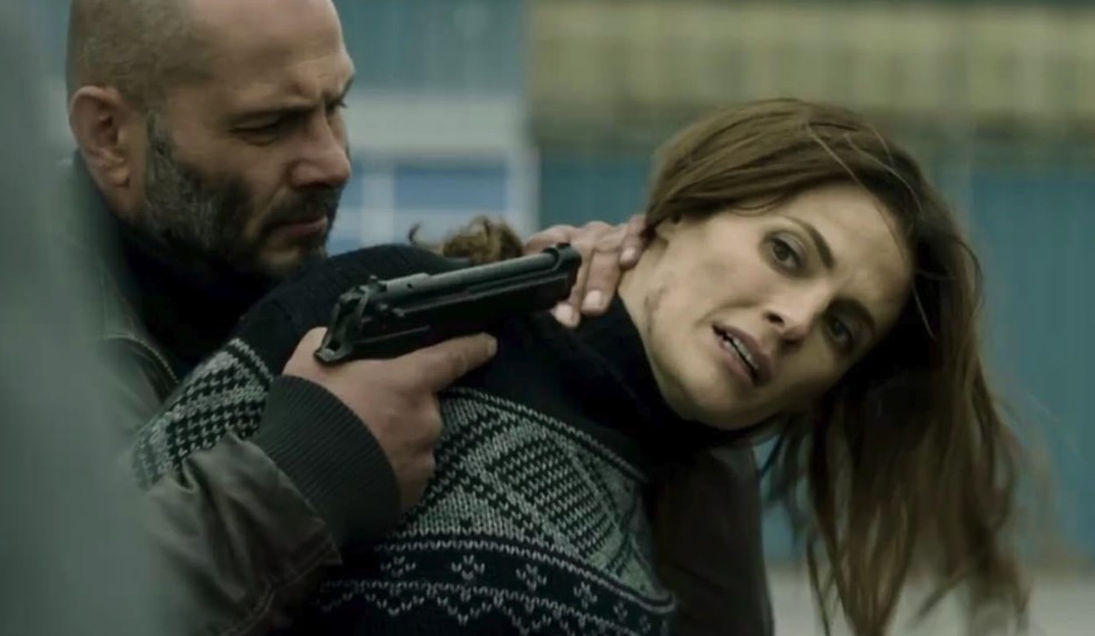 Quem sequestou Emily em Absentia? 7 dúvidas sobre o final da série Netflix