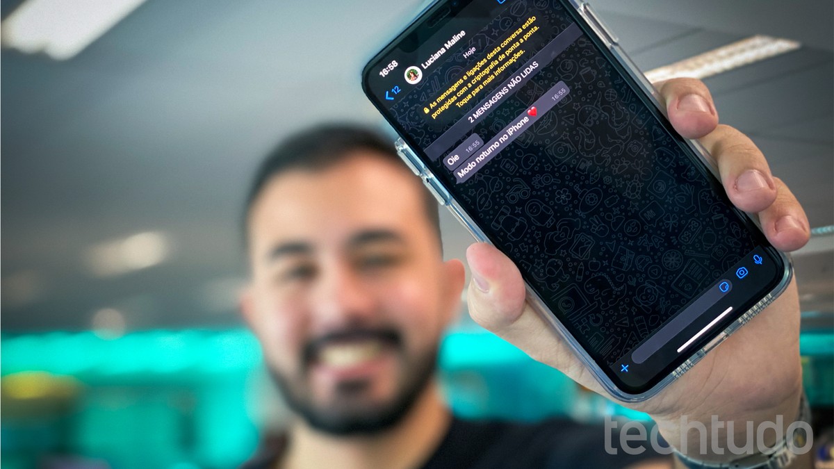 Seu celular descarrega rápido? O modo escuro pode ser o motivo; entenda