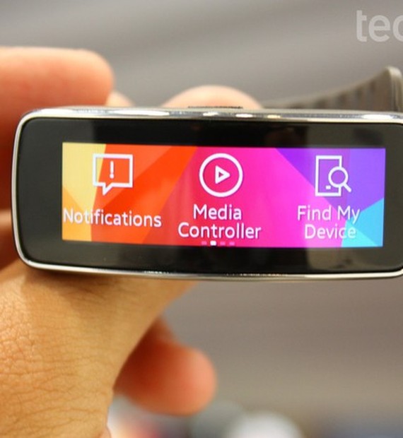 Samsung Gear Fit Hardware TechTudo