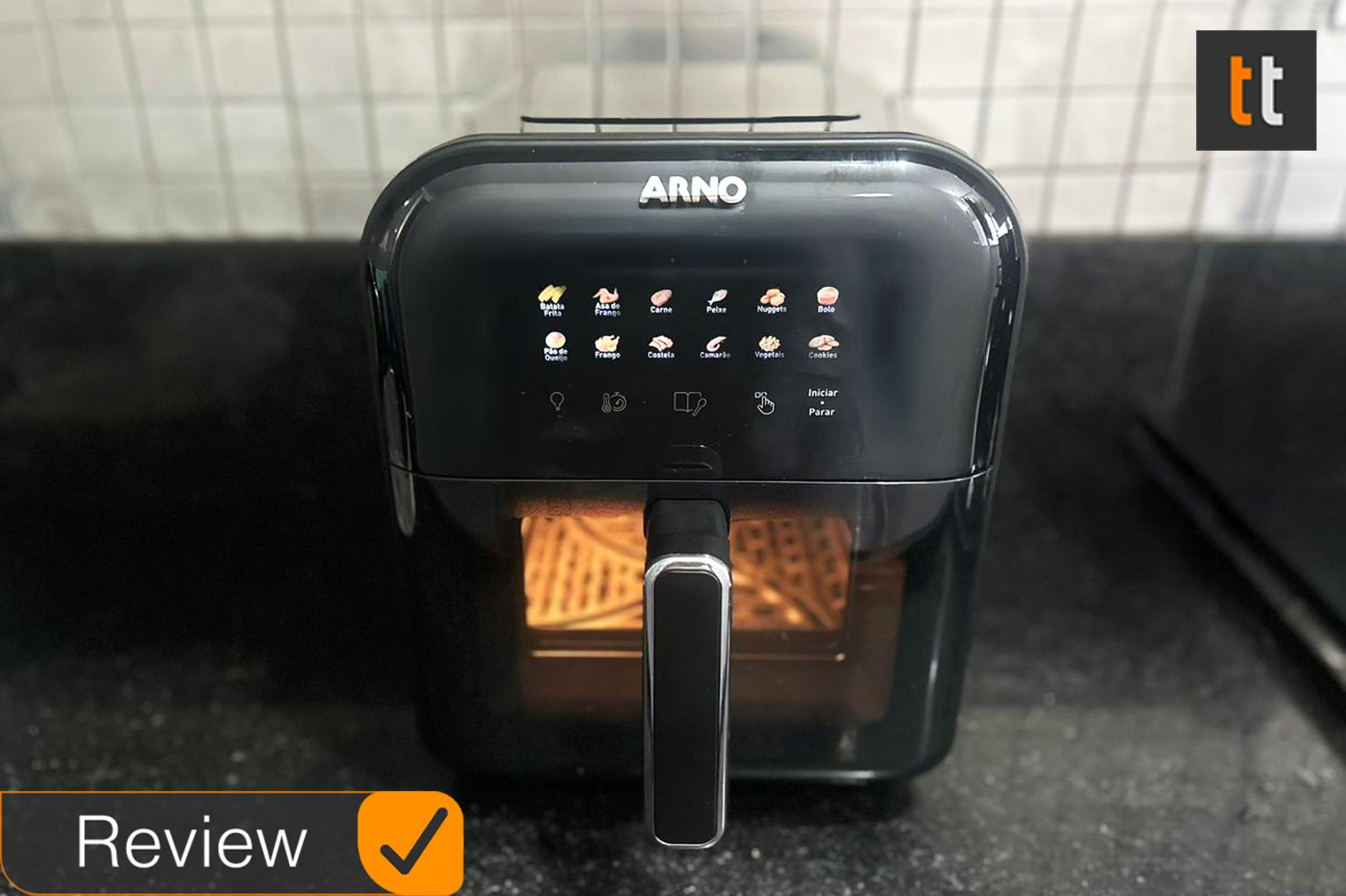 Review Air Fryer Arno AFI6: pequena no tamanho, gigante na potência