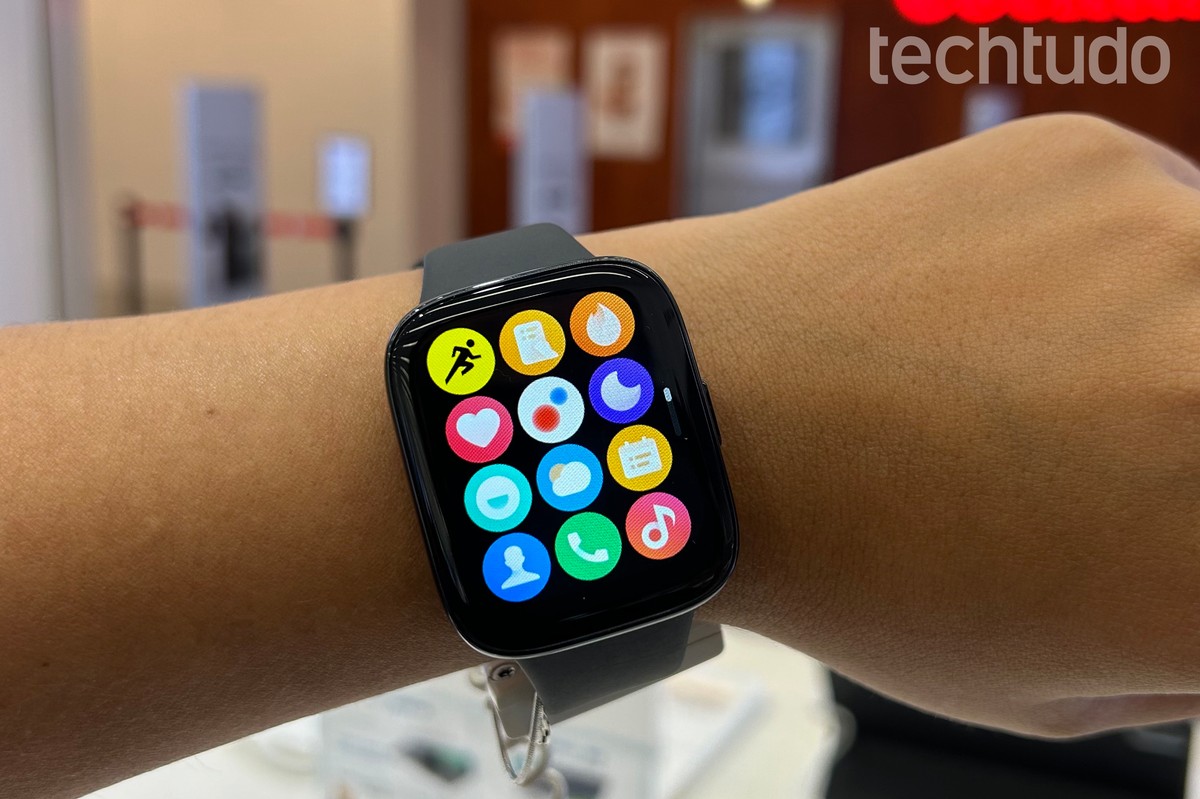 Como colocar foto no smartwatch? Veja tutorial para diferentes marcas