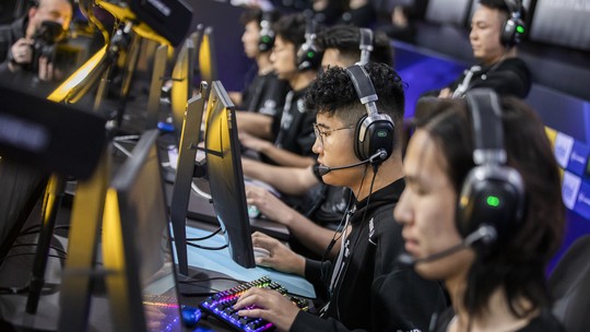IEM Katowice 2023: confira classificados e calendário da fase de grupos
