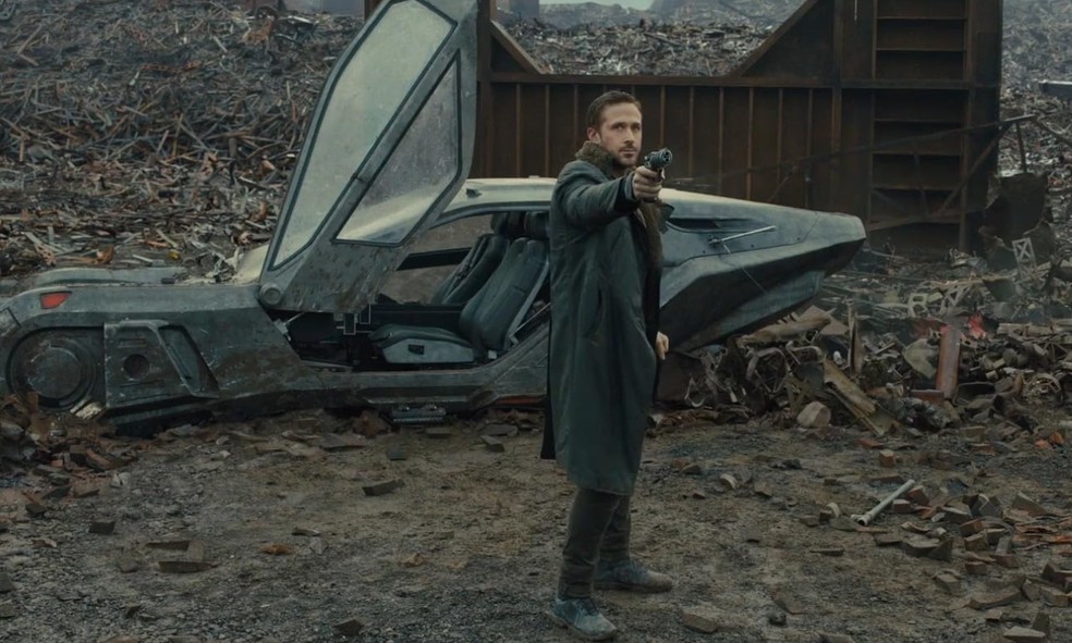 O filme Blade Runner 2049 estrelado por Ryan Gosling (Barbie)venceu o Oscar de Melhor Efeitos Visuais e Melhor Fotografia — Foto: Divulgação/IMDb