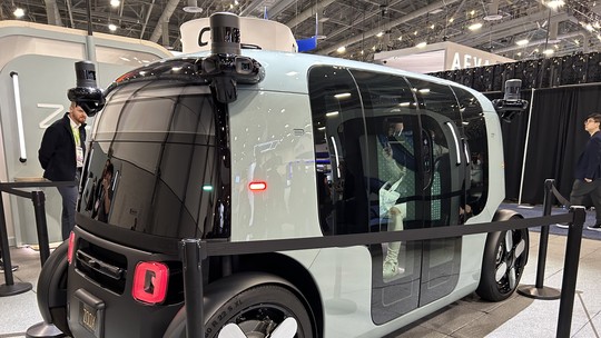 'Uber' autônomo: entramos no carro que anda sem motorista na CES 2024