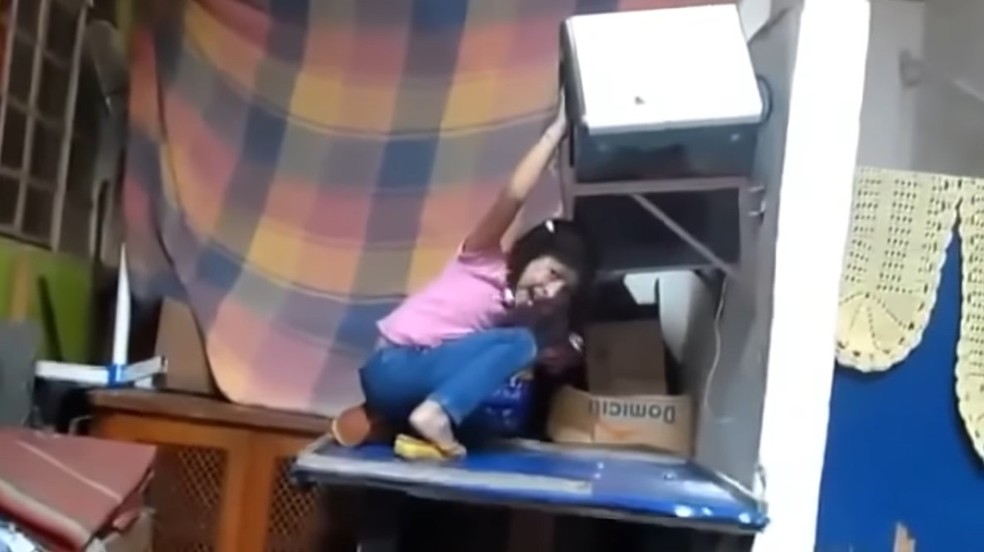  Reprodução/YouTube (@Tô rindo)