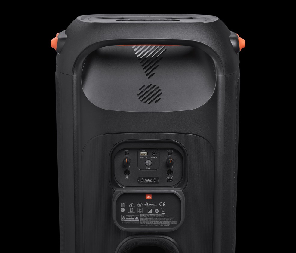 JBL PartyBox 710 é boa? Preço e especificações da caixa de som