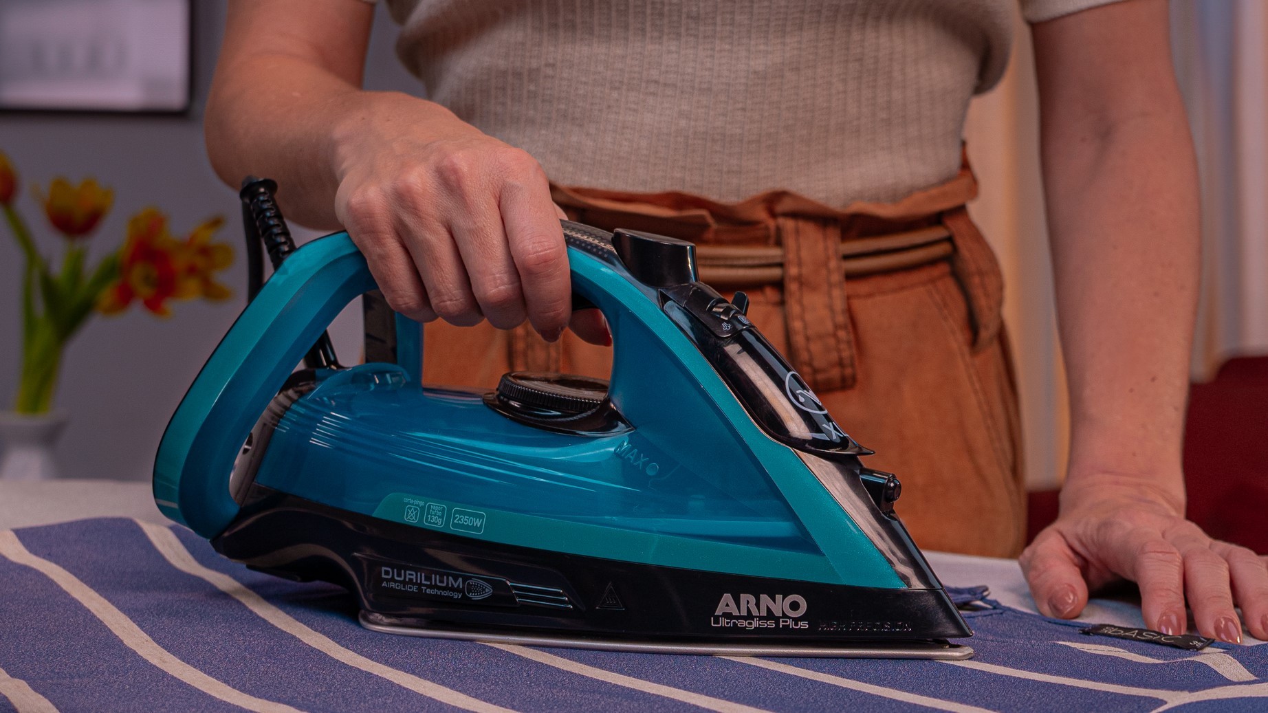 Ferro de passar roupa Arno: top 7 melhores opções da marca