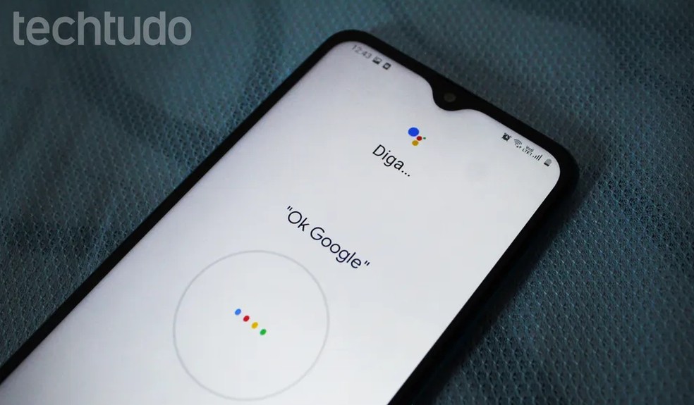 Google Assistente pode ajudar a realizar tarefas, responder perguntas e contar piadas; confira — Foto: Marcela Franco/TechTudo