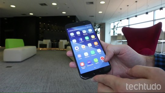 Celular por até R$ 1,9 mil: lista traz opções à venda no Brasil