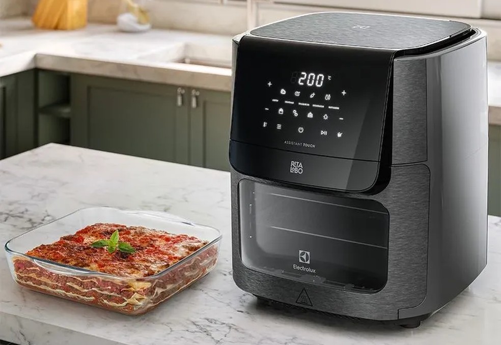 Os comentários de outros usuários podem ser decisivos no momento da compra, fique atento às reclamações — Foto: Reprodução/Electrolux