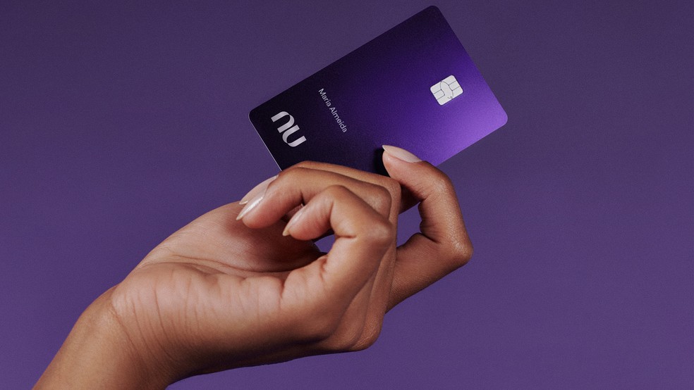 Nubank Ultravioleta é o cartão de crédito premium lançado pelo banco — Foto: Divulgação/Nubank