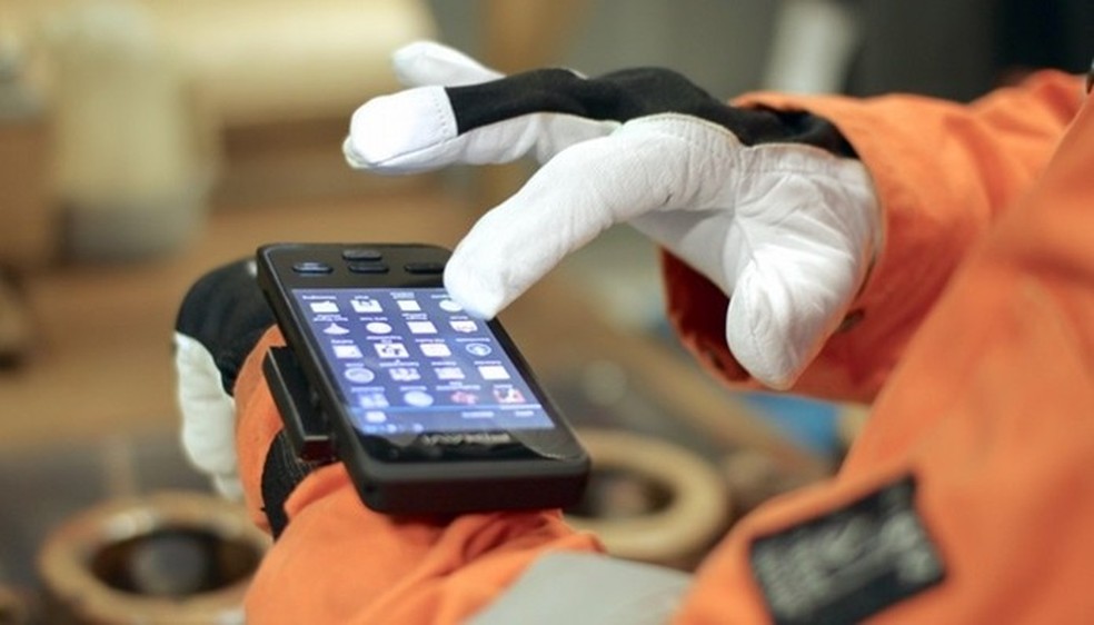 Smartphone é voltado a trabalhadores em áreas de risco (Foto: Divulgação/Bartec Pixavi) — Foto: TechTudo