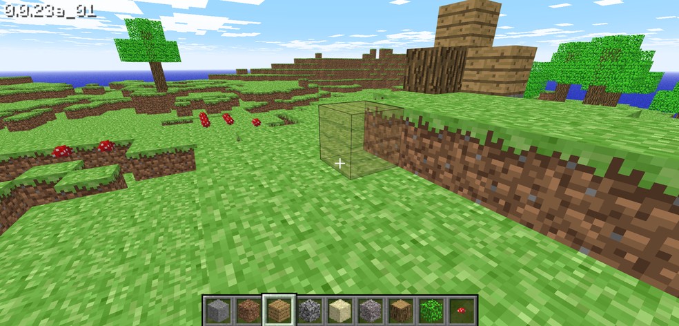 Minecraft Classic é relançamento de versão original do jogo de blocos — Foto: Reprodução/Róbson Martins