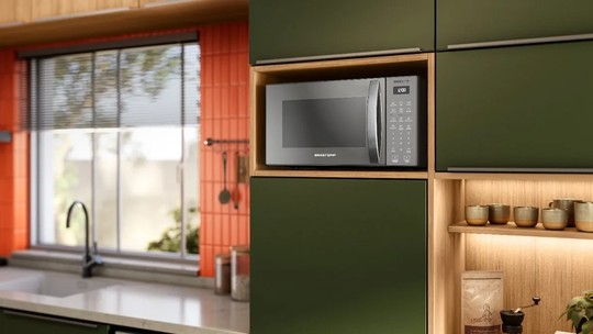 Micro-ondas com air fryer é bom? Veja 3 motivos para comprar ou fugir