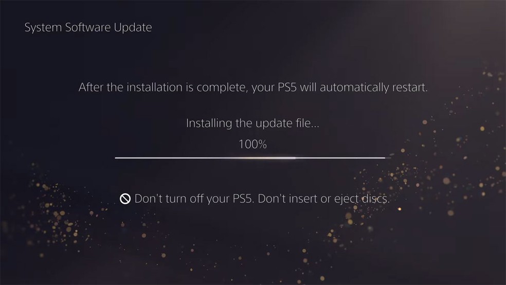 Durante a atualização do firmware os videogames ficam especialmente vulneráveis a danos causados por desligamento súbito — Foto: Reprodução/PlayStation