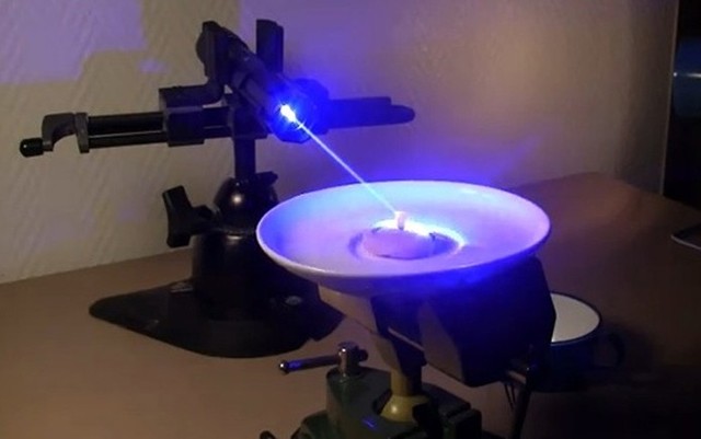 O que é laser? Conheça a tecnologia e suas aplicações práticas