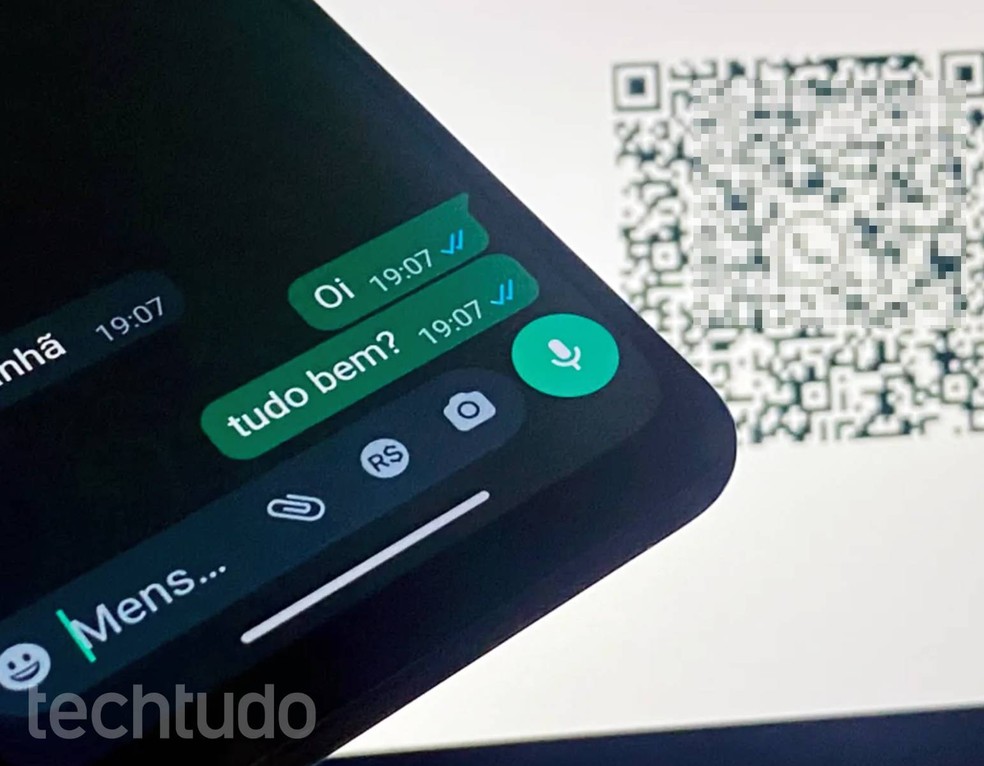 Desativar função de check azul no WhatsApp também traz privacidade no uso do app — Foto: Leone Ferreira/TechTudo