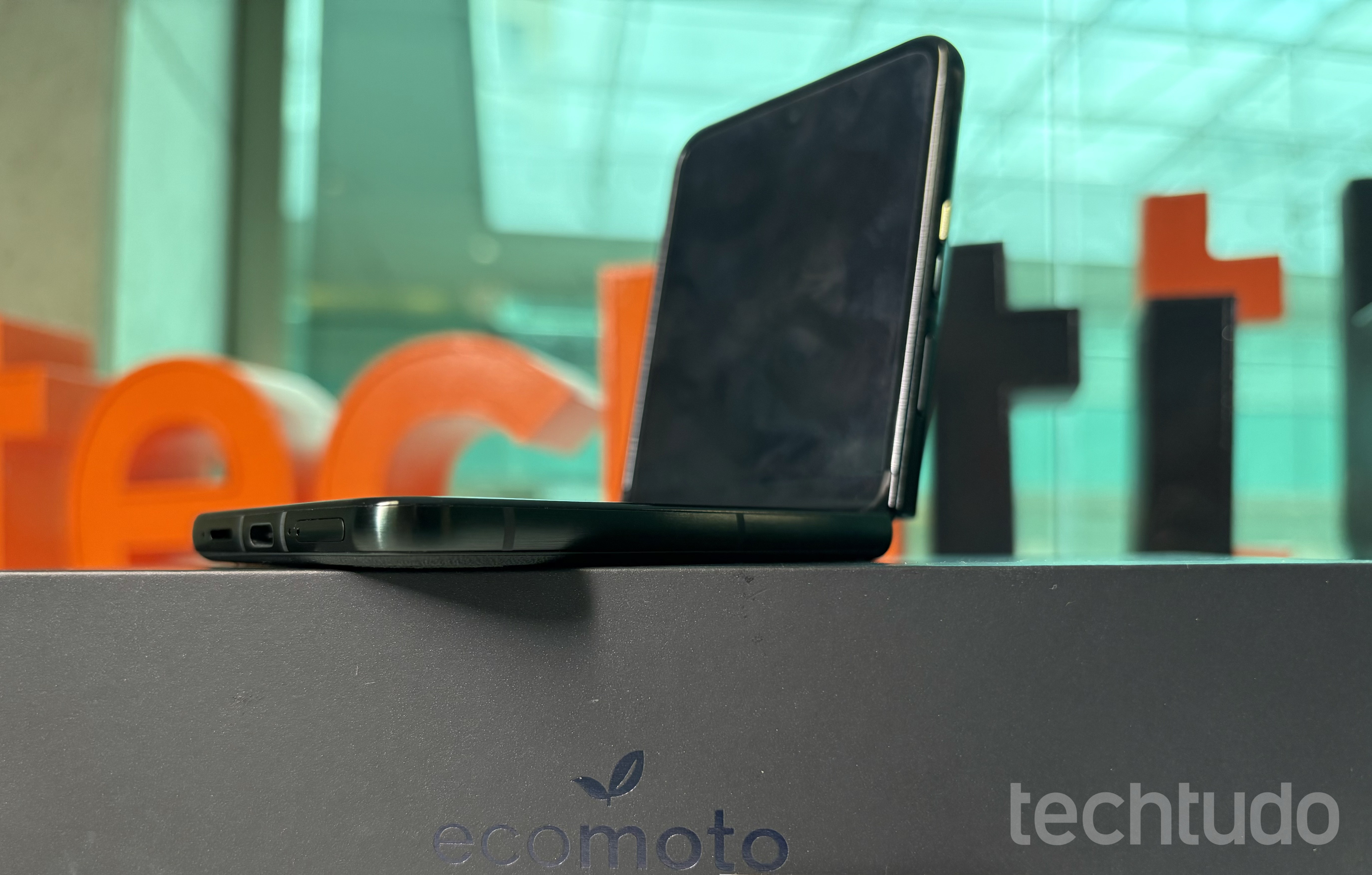 5 smartphones da Motorola que batem de frente com a Samsung