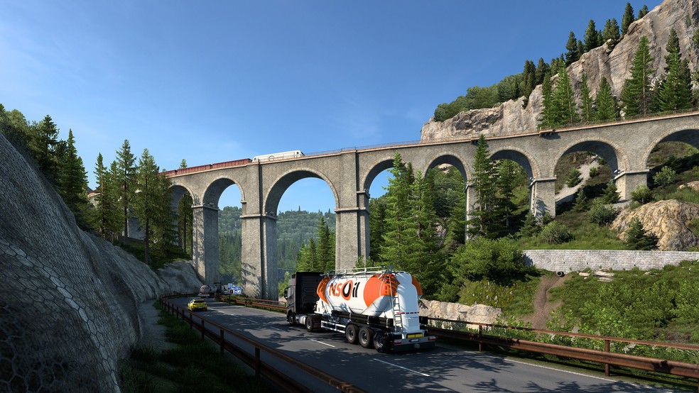 Dirija seu caminhão pelas estradas europeias em Euro Truck Simulator 2 — Foto: Reprodução/Steam