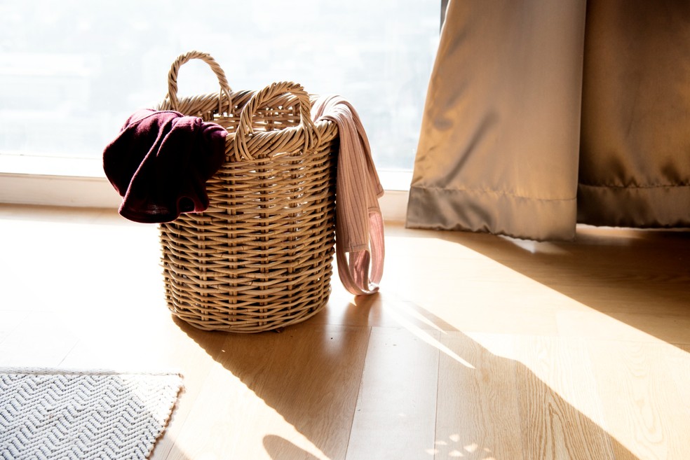 Roupas muito sujas ficam mais limpas com sabo lquido  Foto: Reproduo/Freepik