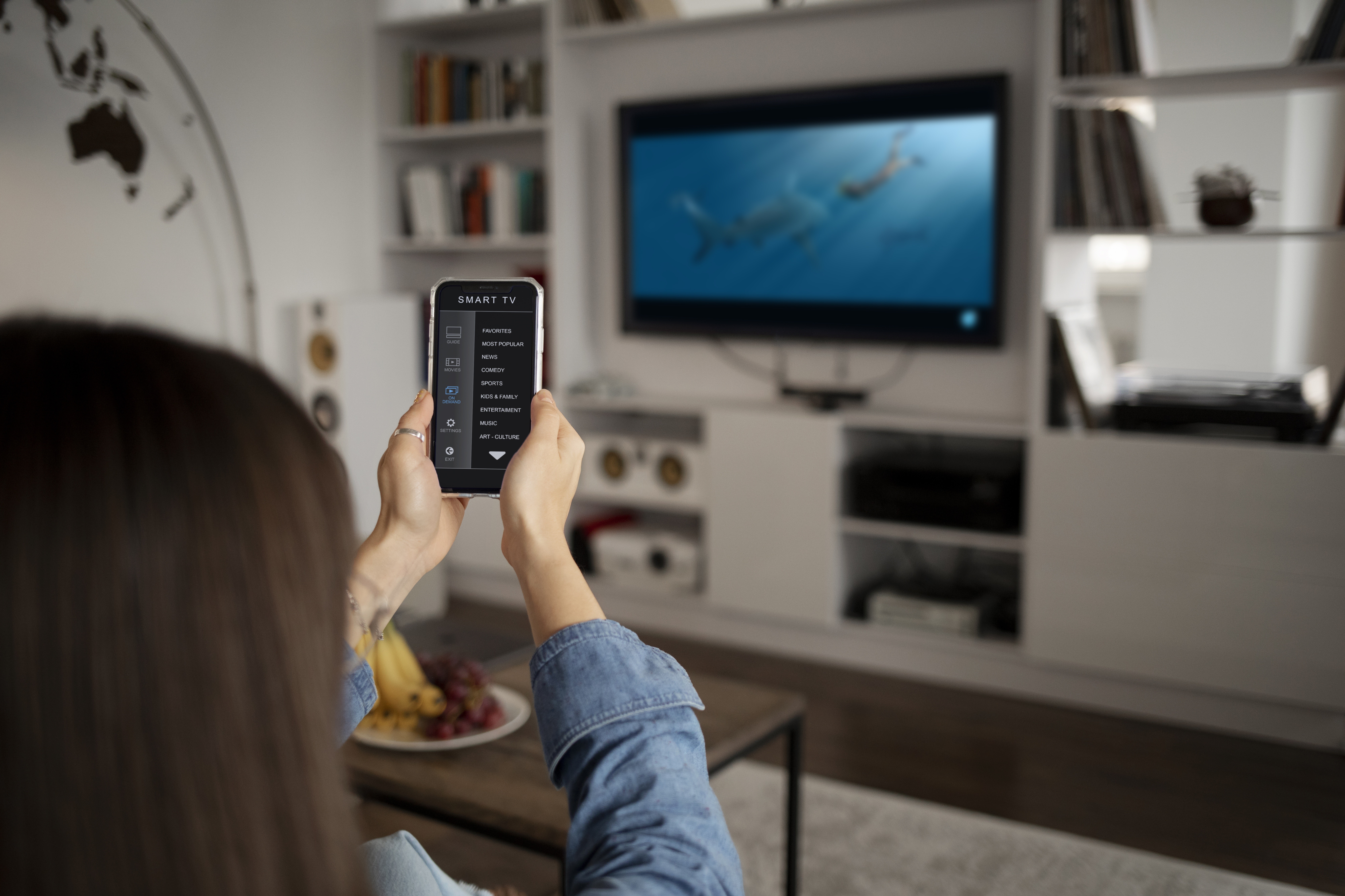 Como espelhar o celular na TV Philips? Veja como conectar Android e iOS