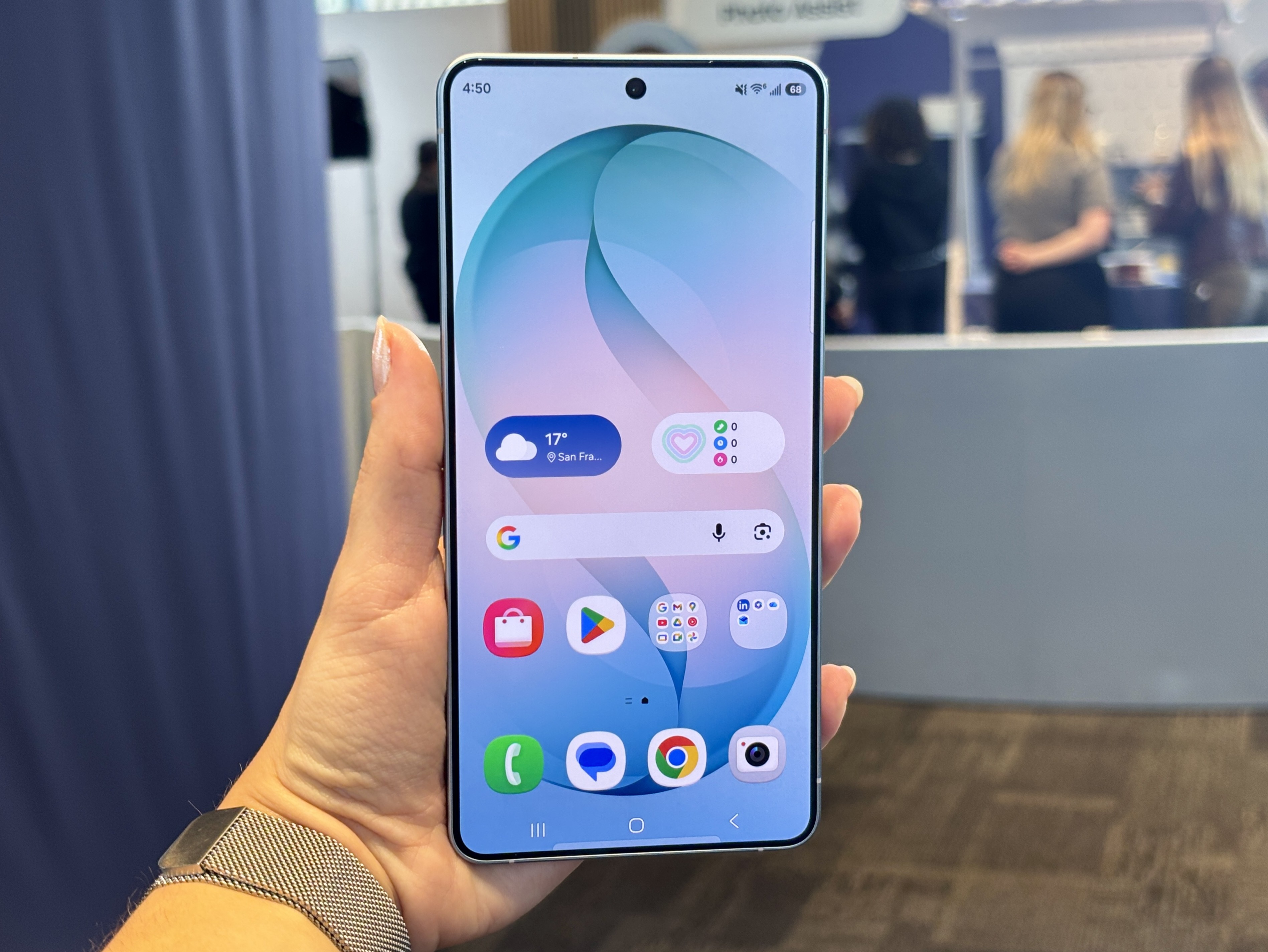 Agora você pode testar o Galaxy S26 com One UI 8.5 SEM TER O CELULAR
