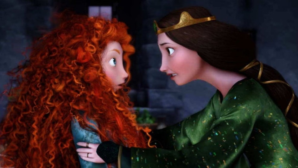 Em Valente, o amor da mãe de Merida com os filhos guia o enredo — Foto: Reprodução/Disney