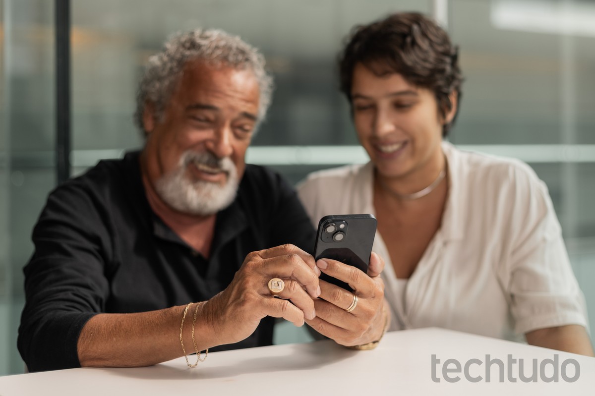 Vai comprar um celular em 2025? Observe essas 6 coisas antes