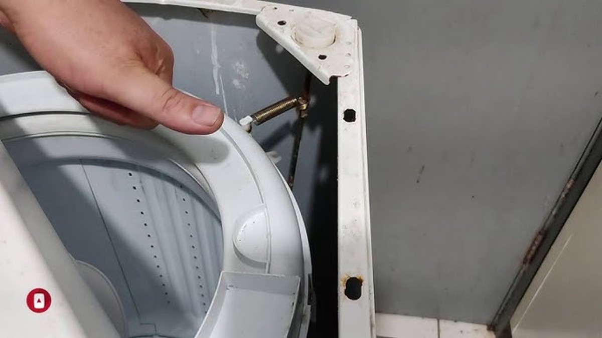 Como tirar o agitador da máquina de lavar? Descubra a forma correta