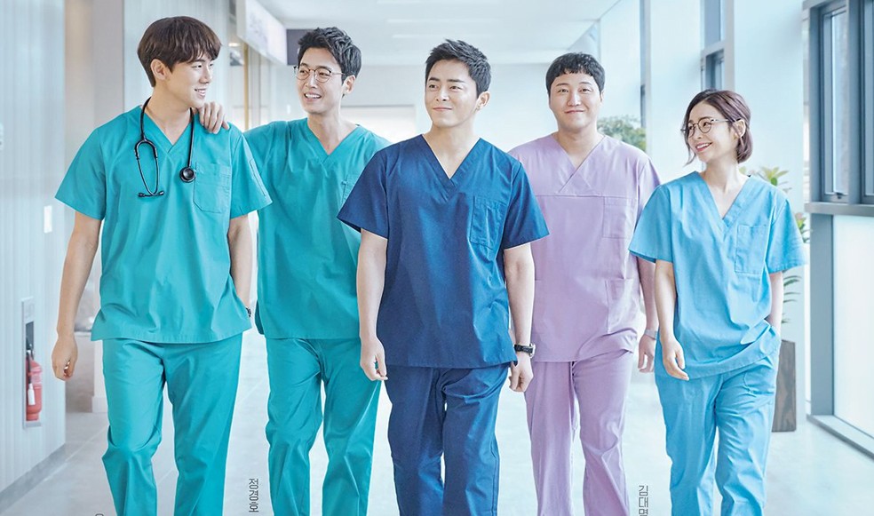 Hospital Playlist é dorama de sucesso, com duas temporadas na Netflix — Foto: Reprodução/Netflix