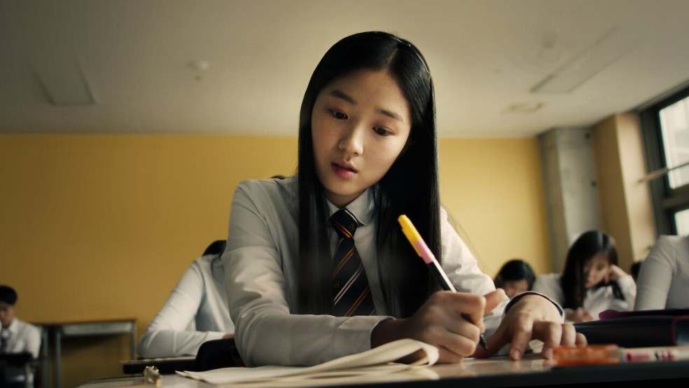 De zumbis adolescentes a uma advogada extraordinária, os conteúdos coreanos  conquistaram o público do mundo todo em 2022 - About Netflix