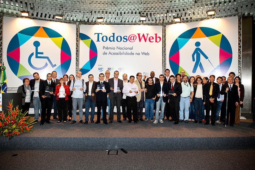 Os premiados da edição de 2012 (Foto: NIC) — Foto: TechTudo