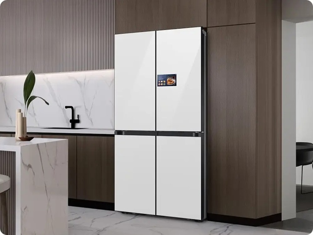 Tela até na geladeira: Samsung lança Bespoke AI French Door com AI Home