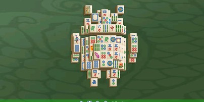 Pyramid of Mahjong: um quebra-cabeça de combinar peças e um jogo