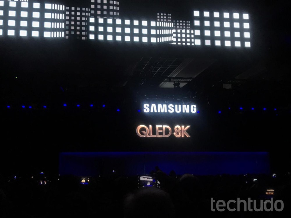 Samsung anuncia smart TV QLED de 98 polegadas com resolução 8K