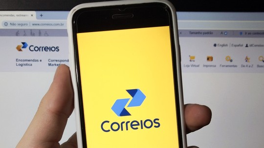 Como calcular o valor do frete dos Correios pelo celular e computador
