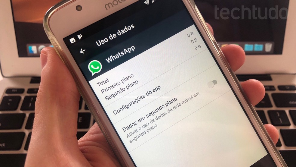 Figurinhas do WhatsApp e deixar app offline foram destaques de outubro