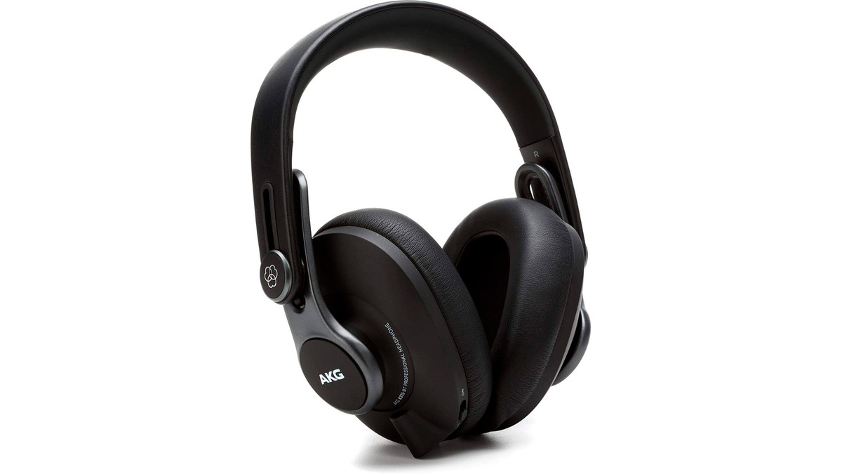 AKG K371-BT é bom? Conheça fone Bluetooth que promete qualidade de