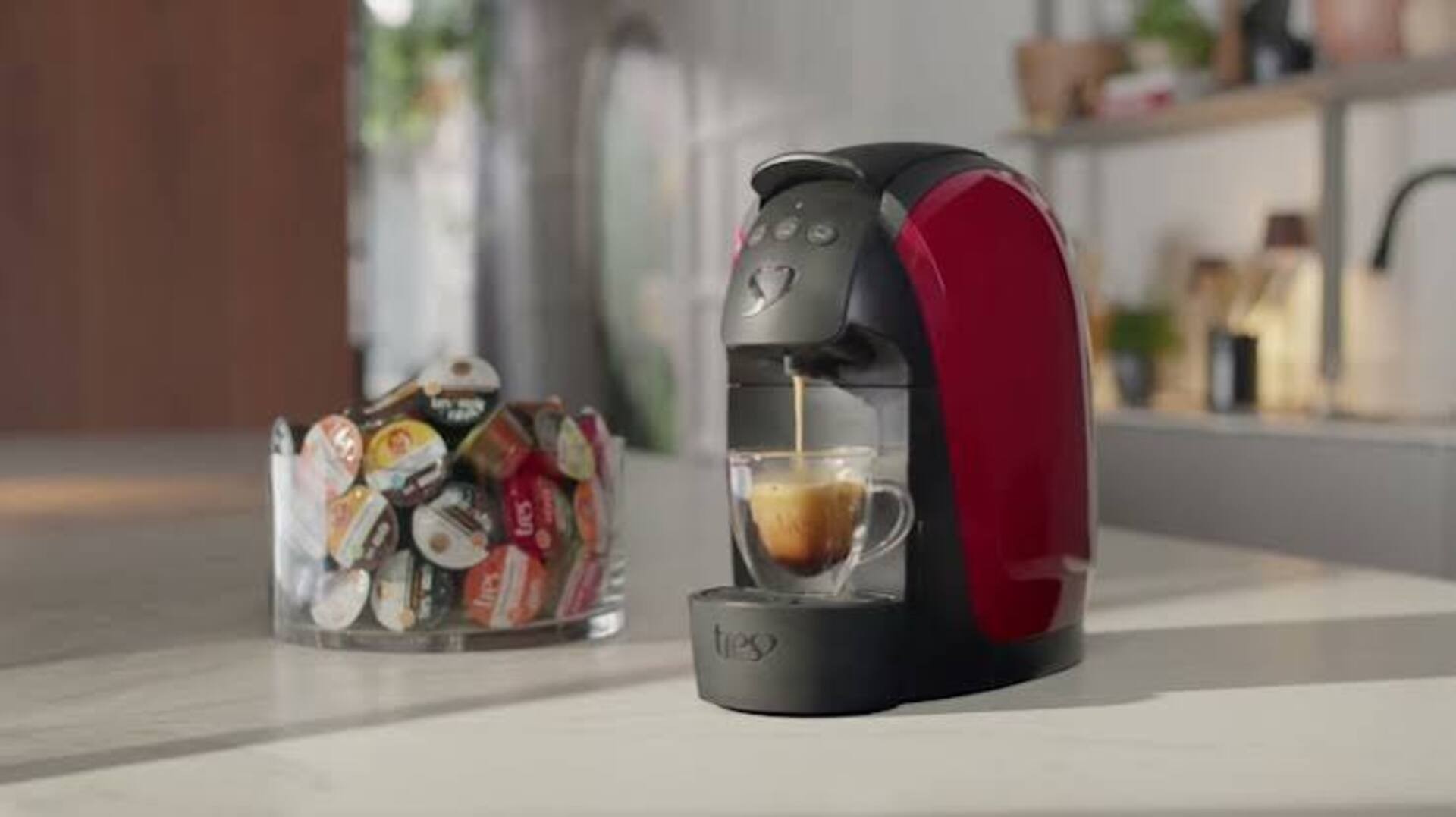 Cafeteira de cápsula barata? 3 opções por menos de R$ 400
