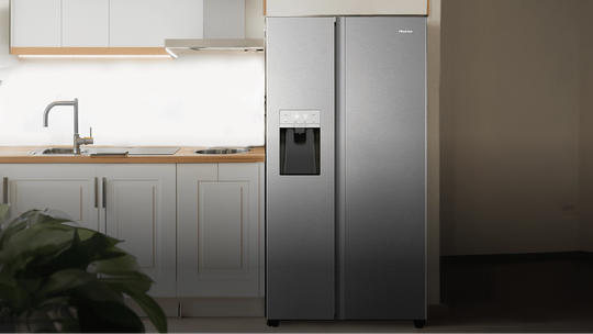 Geladeira Hisense é boa? Conheça modelos e veja se vale a pena comprar