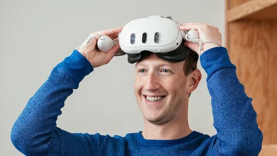 Zuckerberg testa Vision Pro e provoca Apple; veja o que diz o dono da Meta