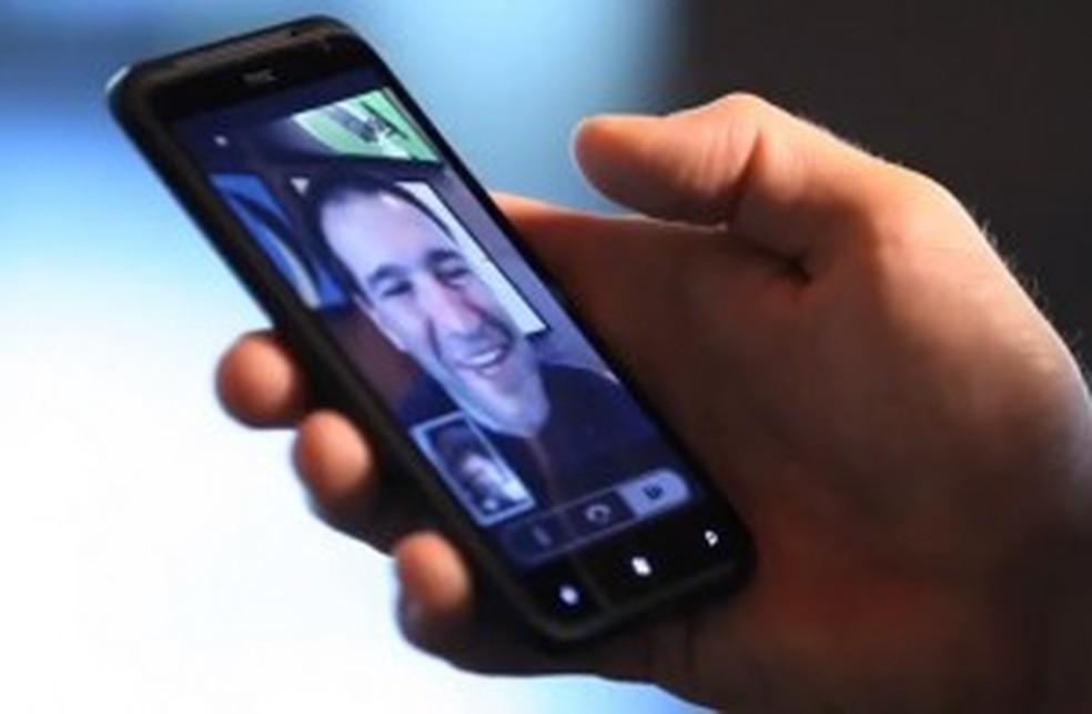 Microsoft mostra teste de videochamadas no Windows Phone 7.5 Mango